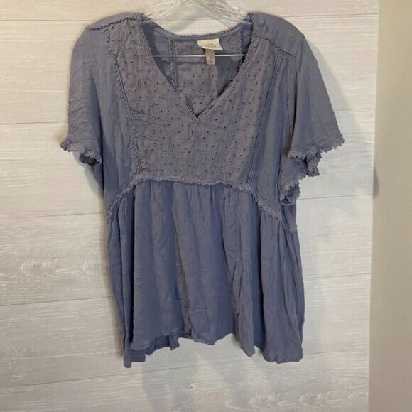 Knox Rose Women's V neck Flutter Short Sleeve Pintuck Blouse - Picture 3 of 7